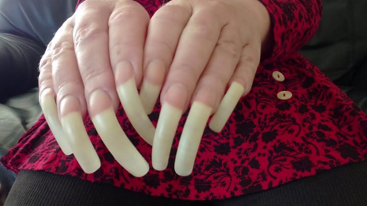 Aura Nails | The Ultimate Way To Express Your Spiritual Vibe | BeautyStack